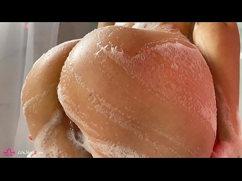 ❤️ Brunette Akuseweretsa maliseche ndi Vibrator mpaka Intense Orgasm mu Shower Kugonana pa ny.videolucrativo.top ☑